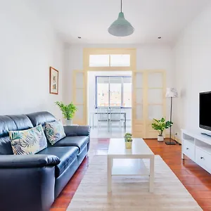 Almirante With 3 Bedrooms Appartement