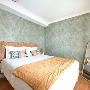 With Private Terrace & Car Garage Apartment